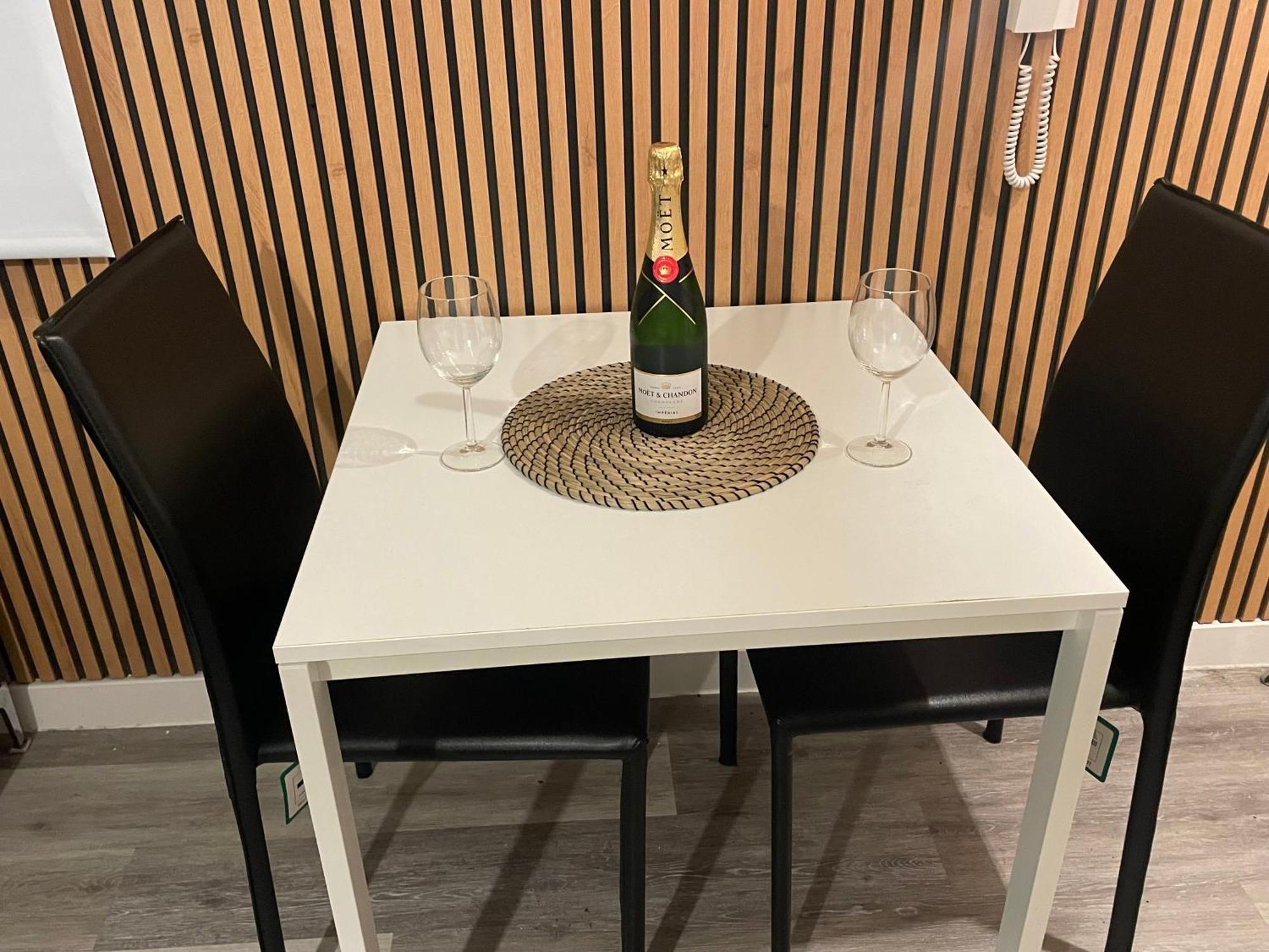 L1 Luxury Living Lägenhet Liverpool Exteriör bild